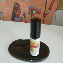 Load image into Gallery viewer, Roll on Frankincense
