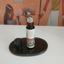 Load image into Gallery viewer, Roll on Osmanthus oil
