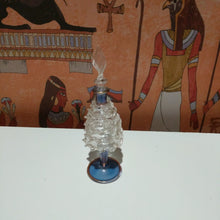 Load image into Gallery viewer, Collectable oil perfume bottle

