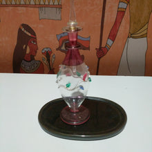 Load image into Gallery viewer, Collectable oil perfume bottle
