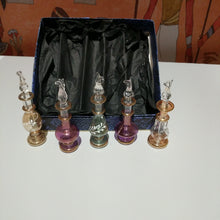 Load image into Gallery viewer, Collectable set of 5 oil perfume bottles
