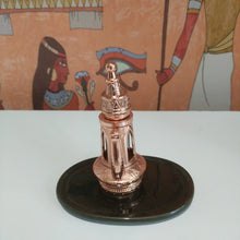 Load image into Gallery viewer, Collectable Crystal oil perfume bottle
