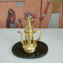 Load image into Gallery viewer, Collectable Crystal oil perfume bottle
