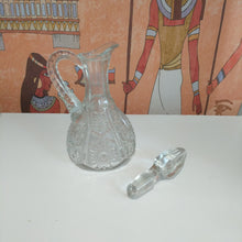 Load image into Gallery viewer, Crystal decantor
