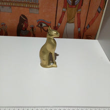 Load image into Gallery viewer, Collectable Egyotian cat Brass
