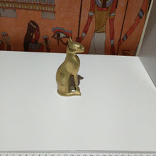 Load image into Gallery viewer, Collectable Egyotian cat Brass
