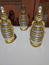 Load image into Gallery viewer, Oil fragrance bottle gold &amp; Silver color
